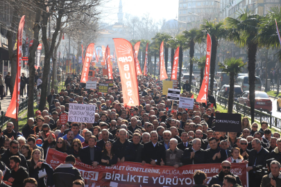 CHP Bursa ve Bursa Halk Dayanışması'ndan görkemli miting