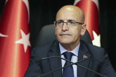 Bakan Şimşek'ten enflasyonla mücadele mesajı