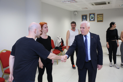 ‘Kısa Süren Saltanat’ seyirciyle buluşmak için gün sayıyor