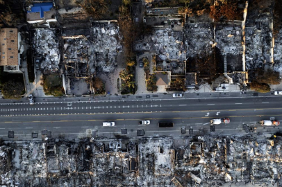 ABD'de 29 kişinin öldüğü iki orman yangını kontrol altına alındı