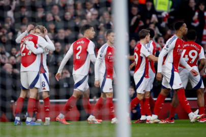 Arsenal'dan, Manchester City'e farklı tarife: 5-1