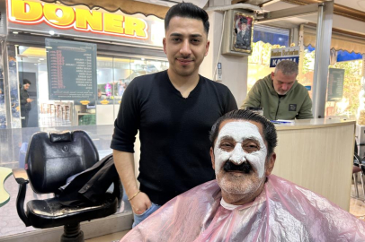 Enflasyon ve fahiş fiyatlara kafa tutan berberde saç tıraşı 90 TL