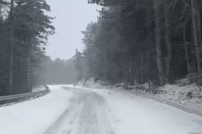 Uludağ yeniden beyaza büründü