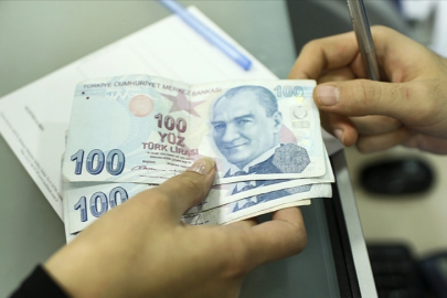 Yaşlı aylığı ve engelli aylıkları hesaplara yatıyor