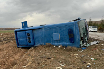 Cezaevi aracı devrildi: Çok sayıda yaralı