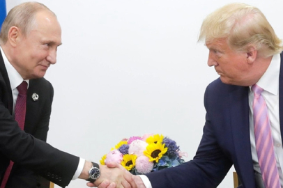 Trump, yarın Putin'le görüşecek