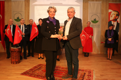 BUSADER'den Cumhuriyet Hekimlerine vefa