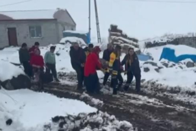 Boynu kırılan yaşlı kadın için seferber oldular