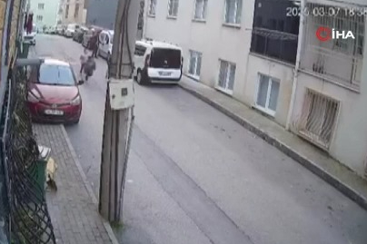 Bursa'da yola fırlayan çocuğa motosiklet çarptı
