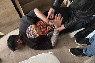 Taksiciyi gasbeden şahıs otel odasında yakalandı