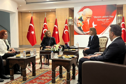 AK Parti'den DEM Parti'ye bayram ziyareti