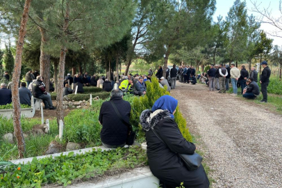 Bursa'da yangında hayatını kaybeden kardeşler gözyaşlarıyla toprağa verildi