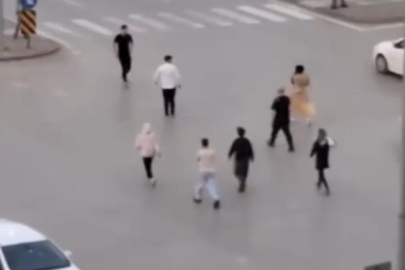 Bursa'da trafikte kavga...O anlar kamerada