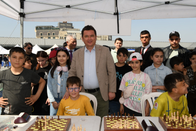 Çocuklar 23 Nisan coşkusunu Osmangazi’de yaşıyor