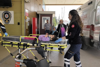 Bursa'da 2. kattan düşen minik çocuk yaralandı