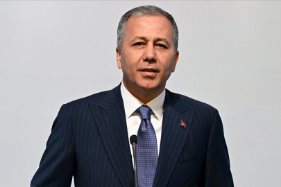 Yerlikaya'dan Özel'e cevap: Polislerimizin hiçbiri cebinde bant taşımaz