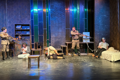 Kafa Sahne'den 'Bimarhane' seyirciyle buluştu