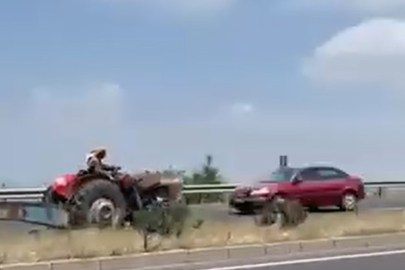 Ters yöne giren traktör sürücüsü kazaya davetiye çıkardı