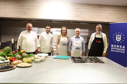 Bozbey çifti, obezite ile mücadele için mutfağa girdi