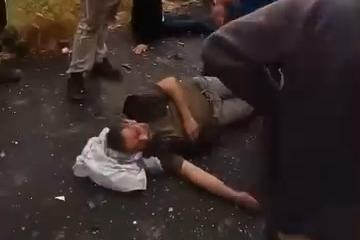 Bursa'da kamyonet ile otomobil çarpıştı: 2 yaralı