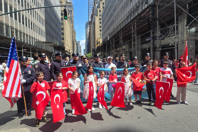 New York’ta 42. Geleneksel Türk Günü Yürüyüşü coşkusu