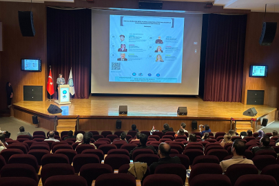 50. yılda 50 katılımcı ile akademik buluşma