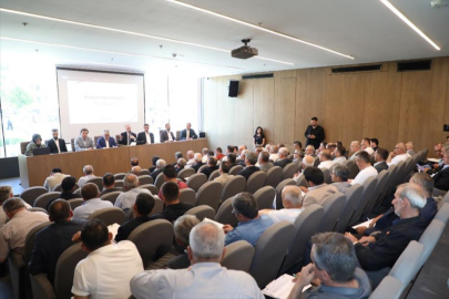 İnegöl Belediyesi’nde Muhtarlarla İstişare Toplantıları Sürüyor