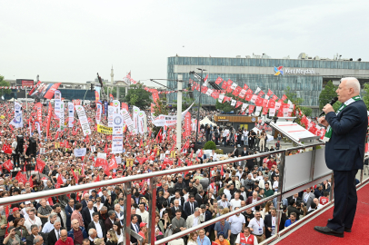 Başkan Bozbey'den adalet ve demokrasi çağrısı