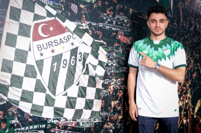 Bursaspor’da yeni imza: Ertuğrul İdris Furat kadroda