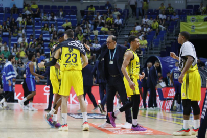 Fenerbahçe, Basketbol Süper Ligi'nde yarı finale yükseldi