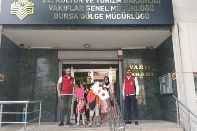 Yetim çocuklara bayramda giyim desteği