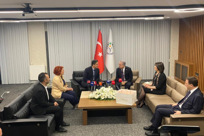 MHP, DEM Parti ile bayramlaştı