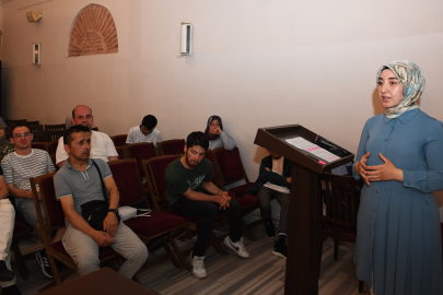 Engelliler bireyler haklarını Osmangazi’de öğrendi