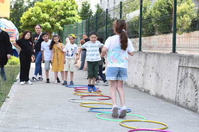 Osmangazi’de yetenekli minikler Atölye Pazarı’nda buluştu
