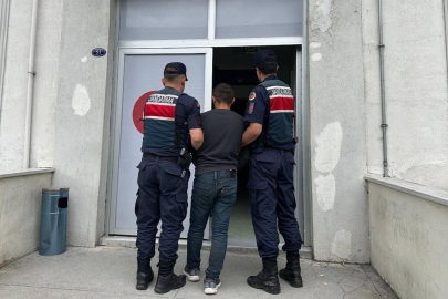 Askeri yasak bölgede yakalandı: 14 suç kaydı çıktı