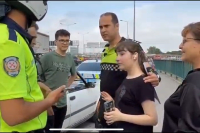 Bursa polisi gönülleri fethetti: Aracı bozulan adayı sınava yetiştirdi