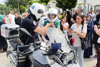 Bursa'da YKS'de kimlik krizi: Biri yetişti, diğeri giremedi