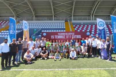 Yıldırım'da futbol şöleni: 400 sporcu katıldı