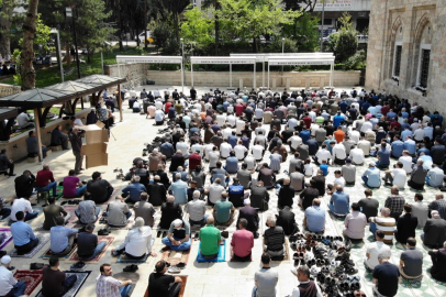 Diyanetten "Kamu hakkı dokunulmazdır" hutbesi