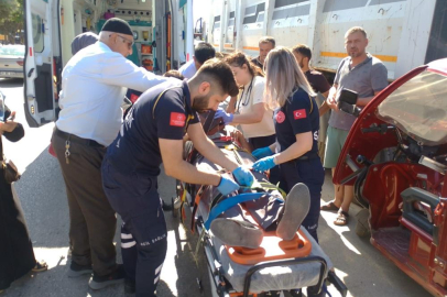 Elektrikli motosiklet TIR dorsesine çarptı: 1 yaralı