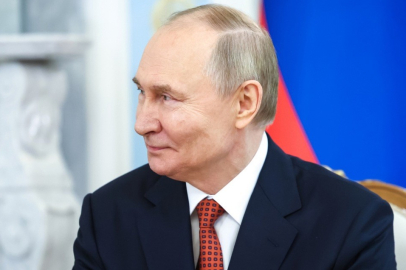 Putin: Trump ile telefon görüşmesi yapacağım