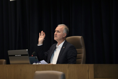 İnegöl meclisi toplandı: Rekor, tepki ve yangın uyarısı