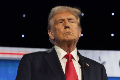 Trump, "Büyük, Güzel Yasa Tasarısı" olarak adlandırdığı yasayı imzaladı