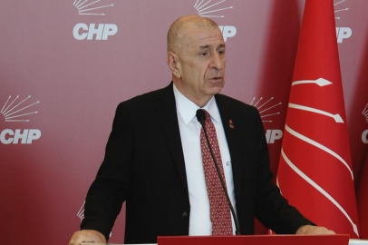 CHP Genel Başkanı Özel, Zafer Partisi Genel Başkanı Özdağ'la görüştü