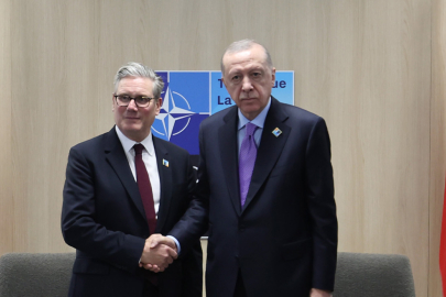 Cumhurbaşkanı Erdoğan, İngiltere Başbakanı Starmer ile görüştü