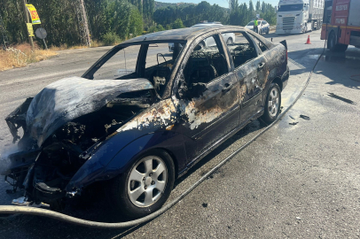 İki otomobil çarpıştı: 4 yaralı