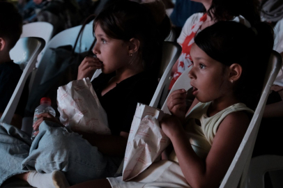 Milli İrade Meydanı'nda sinema keyfi