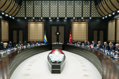 Cumhurbaşkanı Erdoğan: Gazze’deki zulmü durdurmakla yükümlüyüz