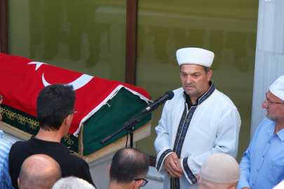 Oğluna son görev: Bursa’da gözyaşlarıyla uğurlandı