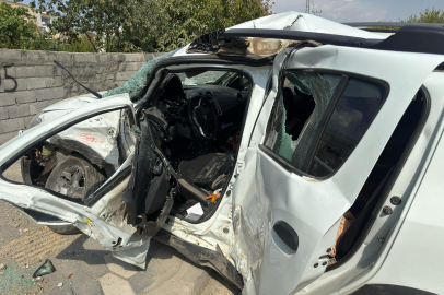 Kazada ağır yaralanan sürücü hayatını kaybetti